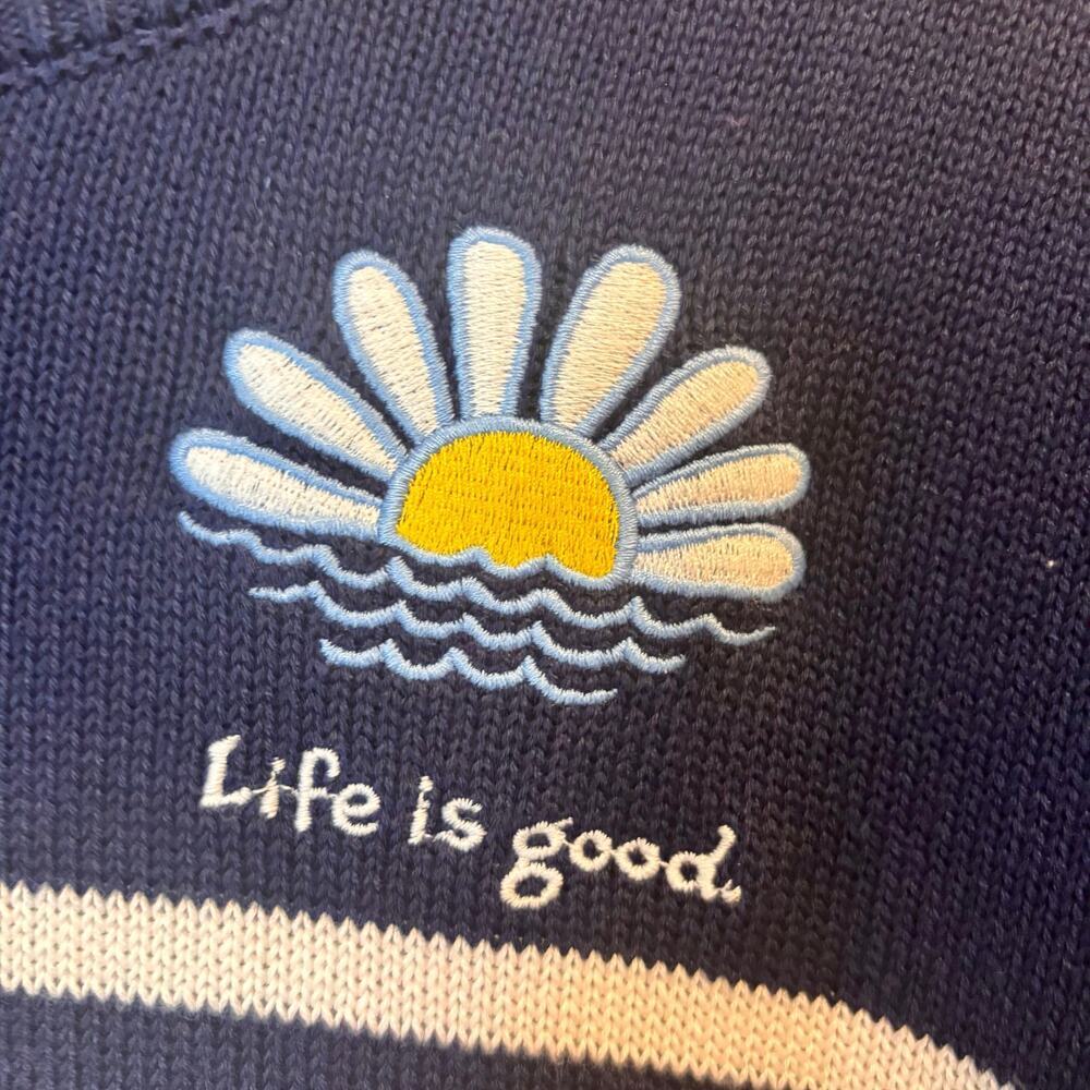 Life is Good Women's Small Navy Striped Short Sleeved Sweater Nautical Coastal - Picture 7 of 7